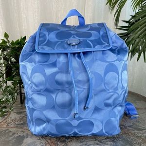 New without tag 💕💕COACH GETAWAY SIGNATURE PACKABLE BACKPACK F77350 LIGHT BLUE